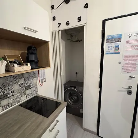 Апартаменти Newhouse Crispi 78 *